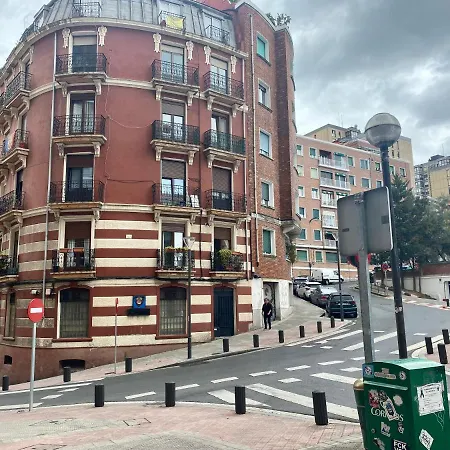 Precioso Junto A Casco Viejo Bilbao